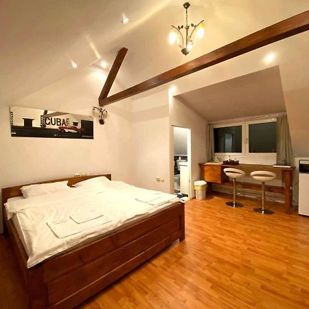 Arina'S Apartments 布拉索夫 外观 照片